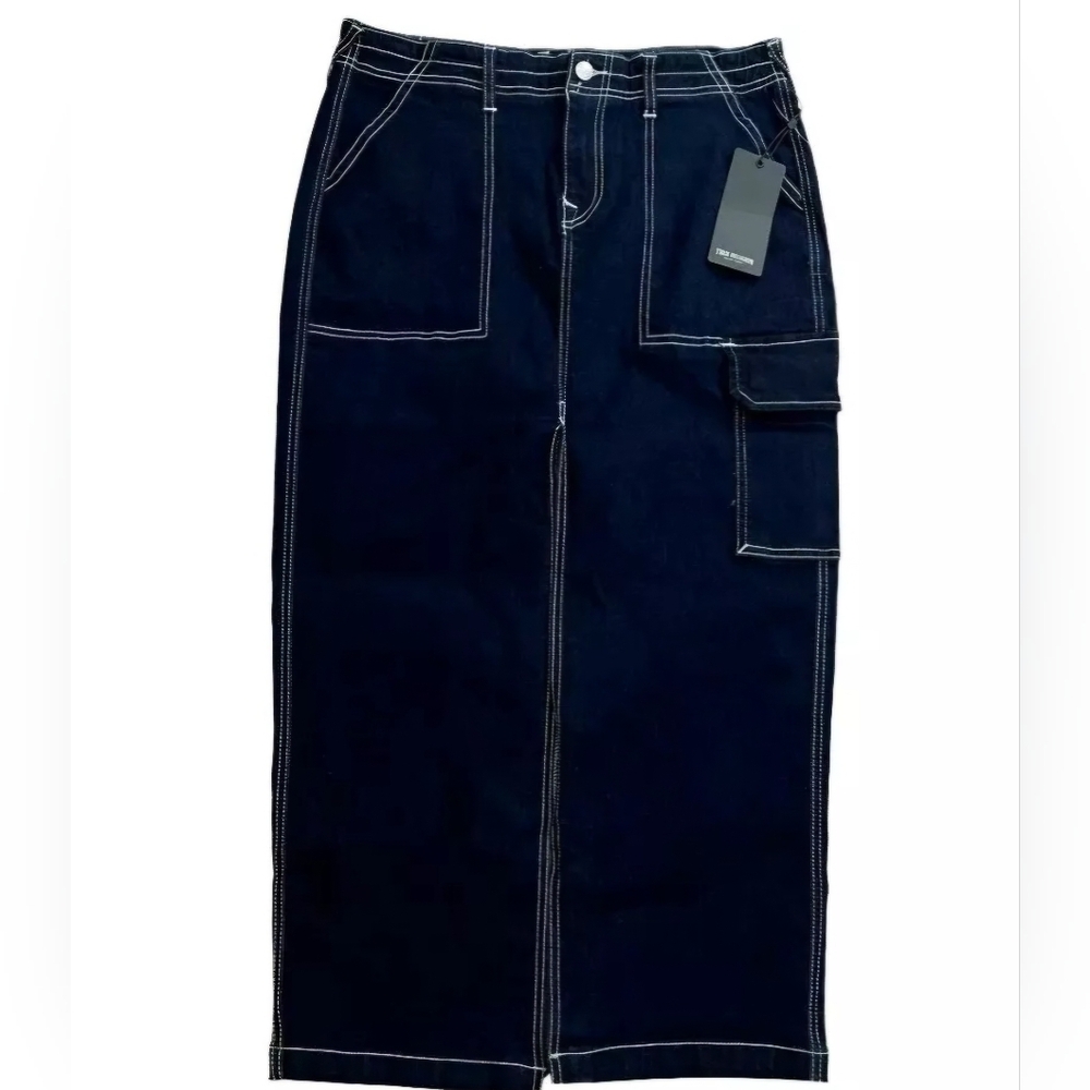 True Religion Rinse Dark Blue Denim Long Cargo Utility Skirt NWT Womens Size 26